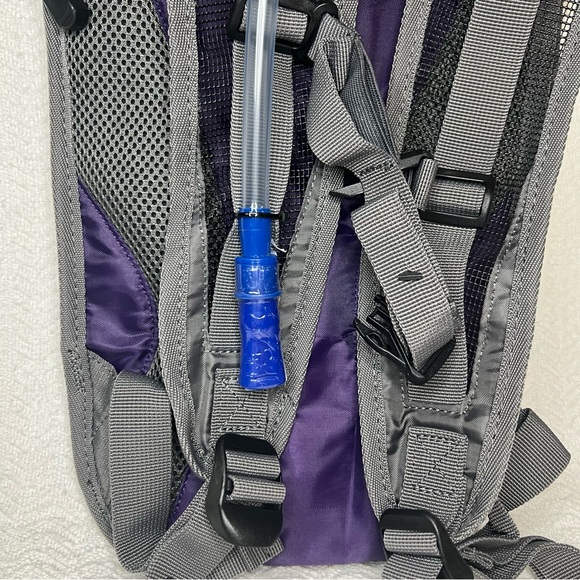 bcg / drafter hydration backpack 50 oz (1.5 L) - Picture 4 of 10